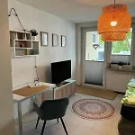 2 Altstadt *