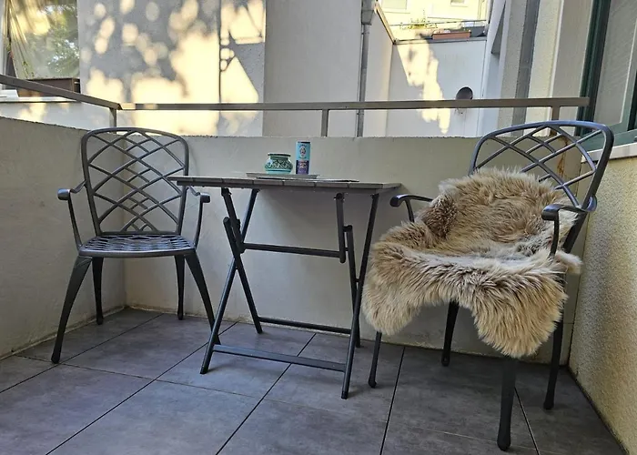 2 Altstadt *