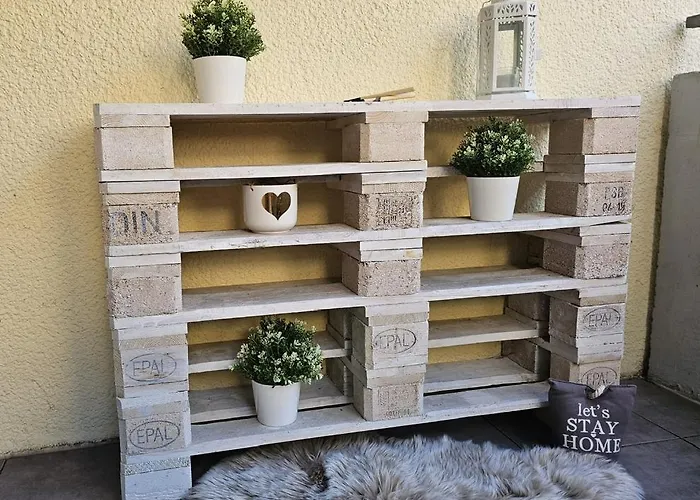 2 Altstadt アパート